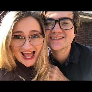 Meet your Posher, Meredith